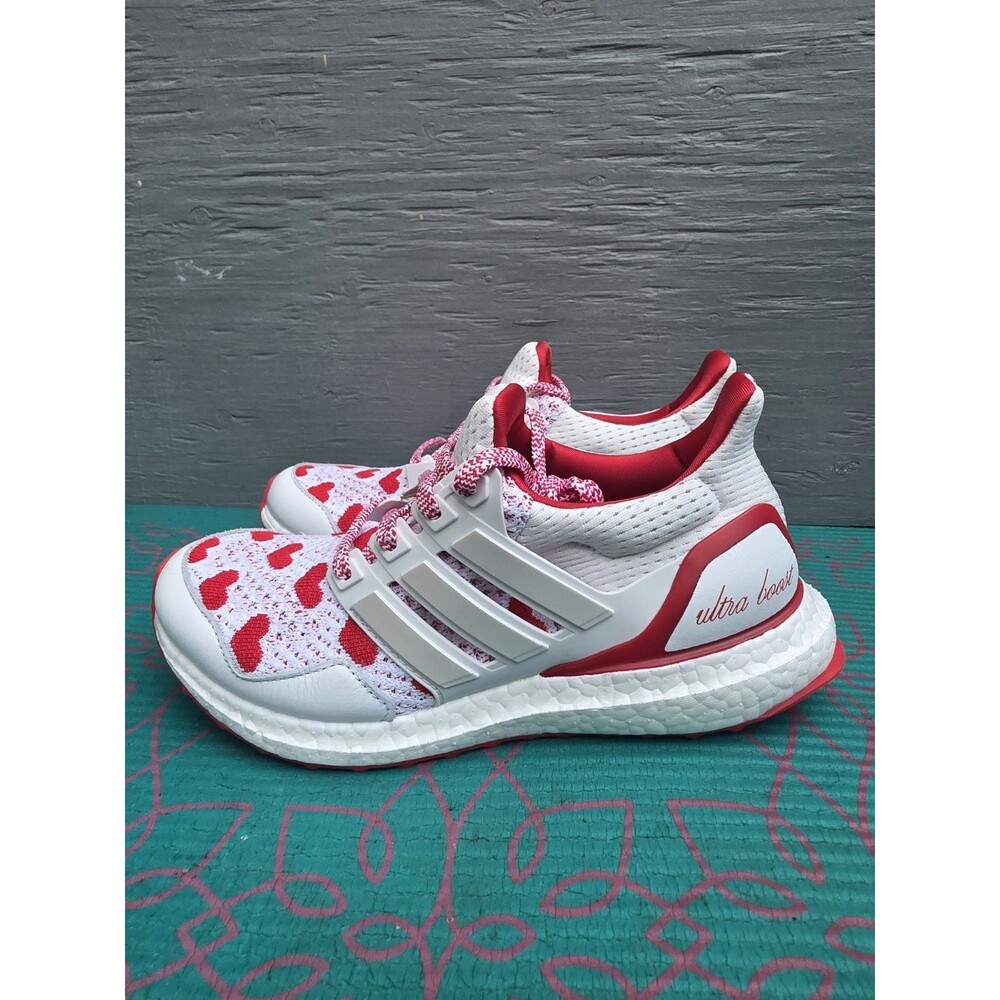 Adidas Ultra Boost 1.0 NBY White 'Valentine’s Day' Womens Shoes JR5845 Size 6 - Picture 2 of 10